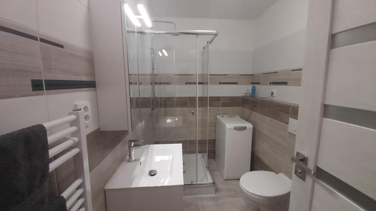 Апартаменты Apartman Central Банска-Бистрица Экстерьер фото