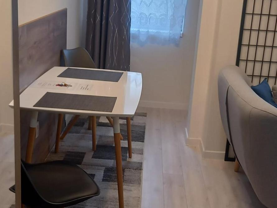 Апартаменты Apartman Central Банска-Бистрица Экстерьер фото